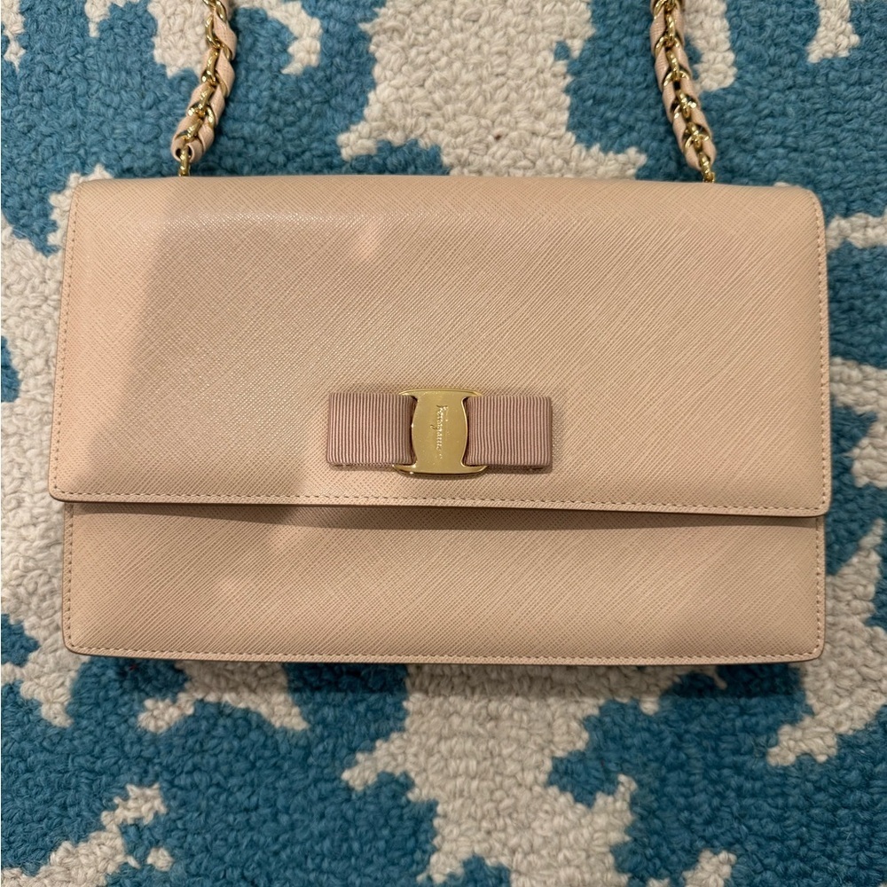 NWOT Salvatore Ferragamo crossbody/evening bag - Picture 2 of 13